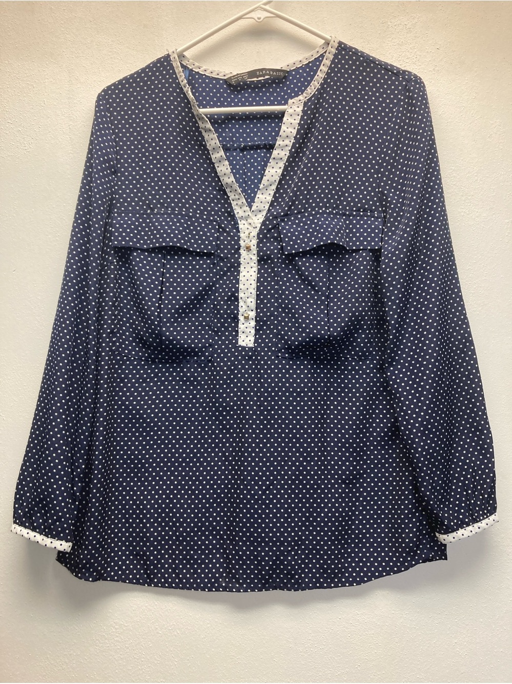 Zara Basic Casual Chic Navy Polka Dot  Blouse  Woman  V Neck Small Resort Sprint